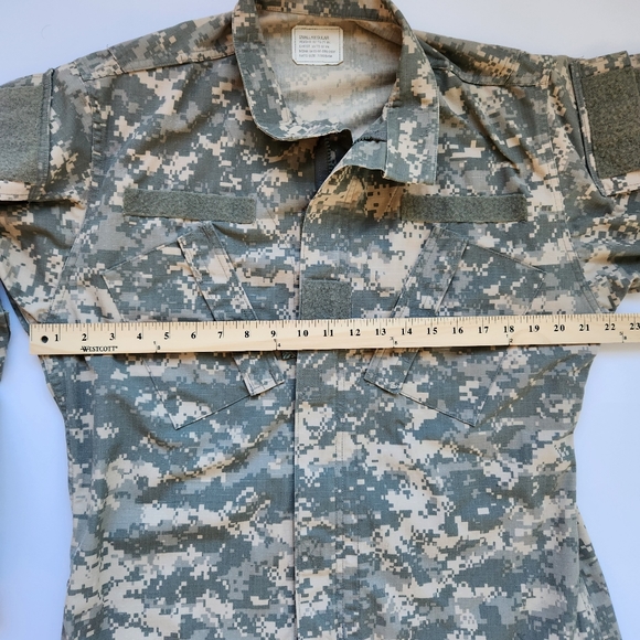 Authentic Military Jacket Camoflage Long Sleeve Pockets Zip Up Small Regular - Picture 14 of 16